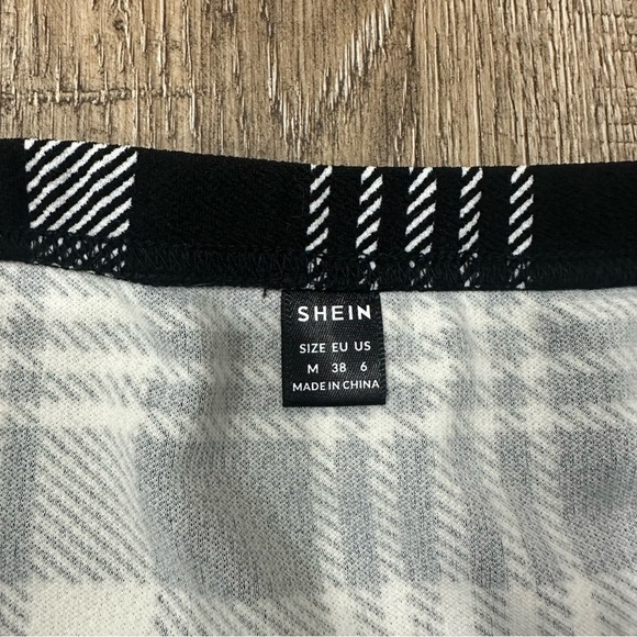 SHEIN Bundle of 4 Women's - Picture 5 of 7